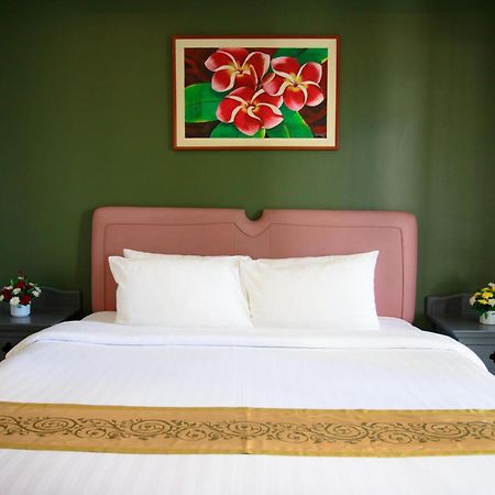 The Corner Apartamento Patong Exterior foto
