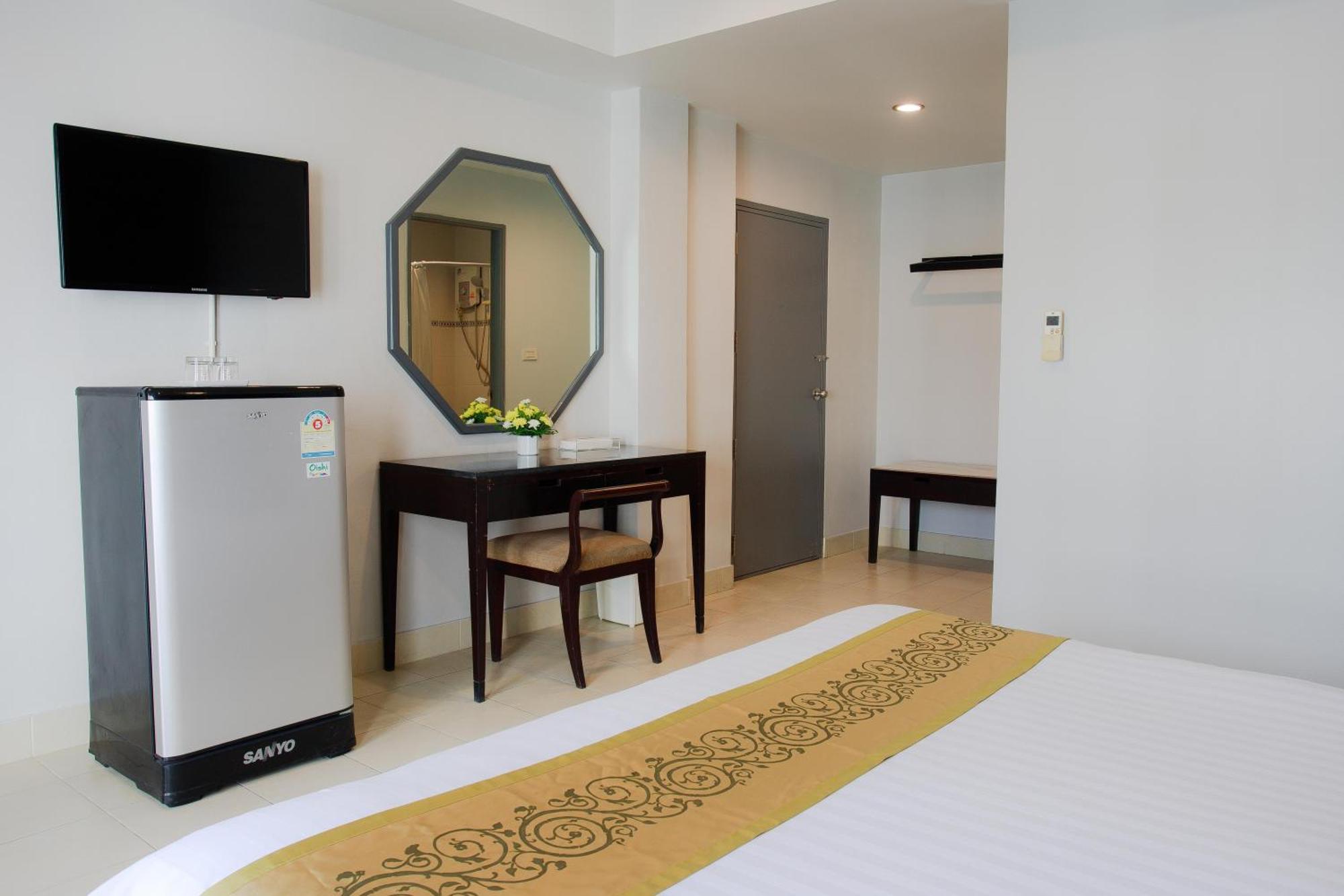 The Corner Apartamento Patong Exterior foto