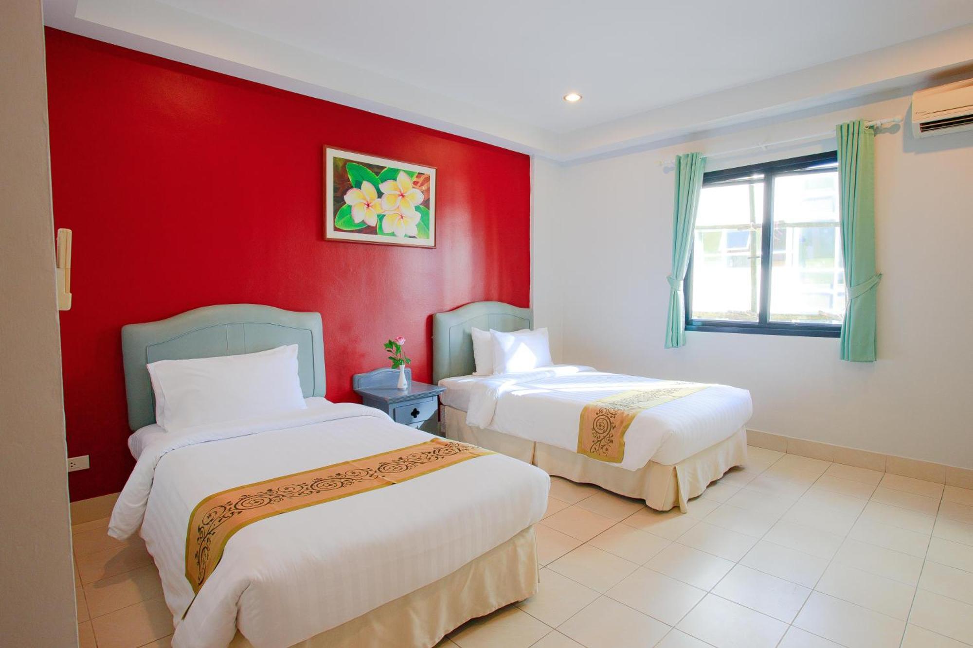 The Corner Apartamento Patong Exterior foto