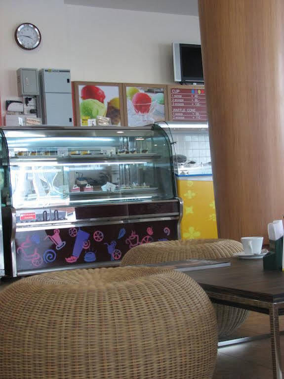 The Corner Apartamento Patong Exterior foto